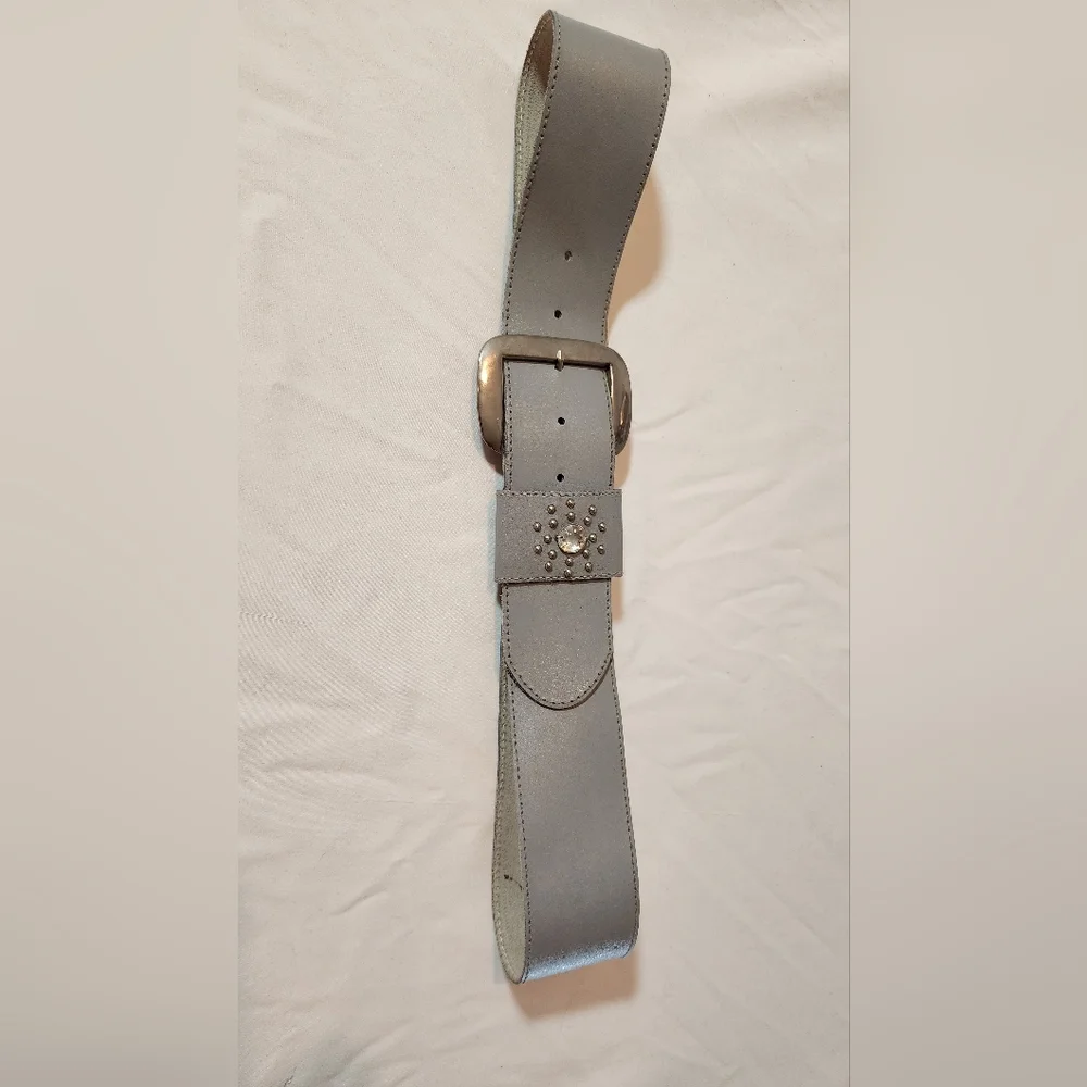 Gray Leather Belt with Silver Buckle 39in Minor Flaws